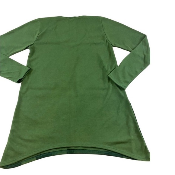 Go Couture Green Camo Print Relaxed Long Sleeve top - NWOT - Medium - Picture 3 of 15